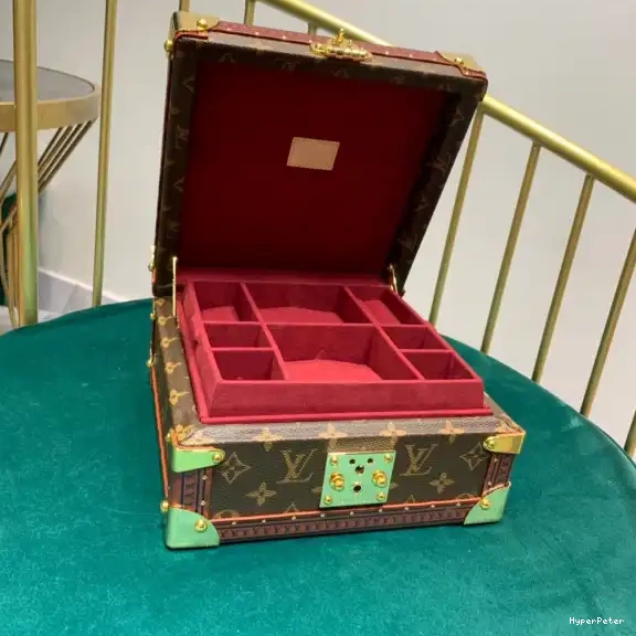 BOX VUITTON LOUIS JEWELRY 0629